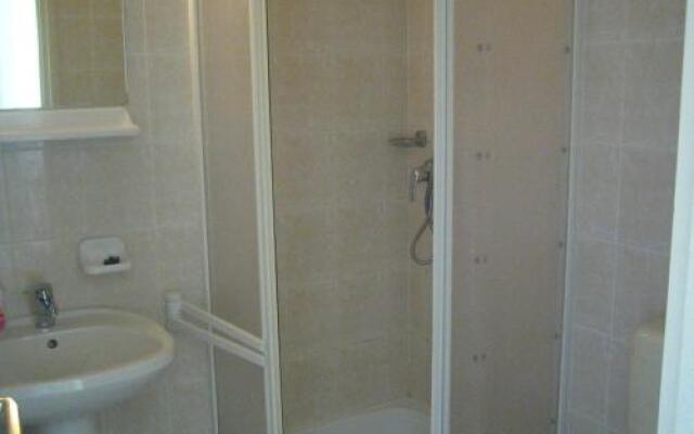 Balaton Panzió Kinizsi Apartman