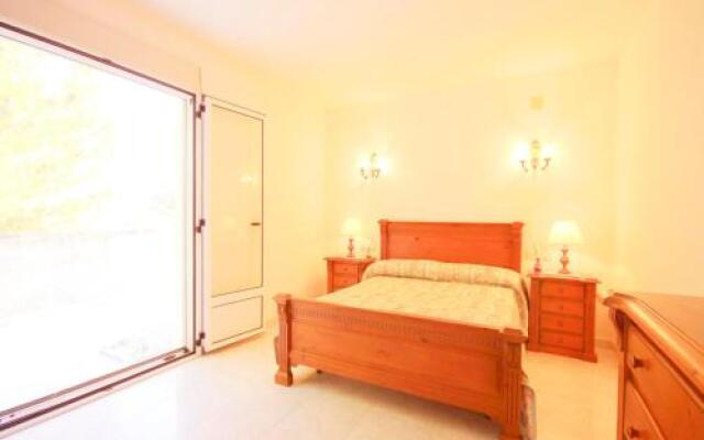 Holiday Home Marina 8