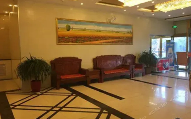 Hohhot Xiangjiang Grand Hotel (Inner Mongolia University Inner Mongolia Hospital)