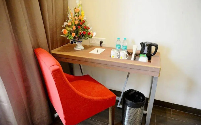 Mango Hotels Bhagwati Park