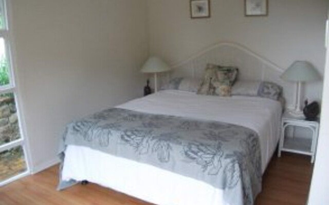 Constantia River Cottage