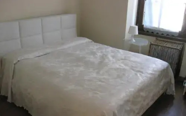 Del Ginnasio Apartment