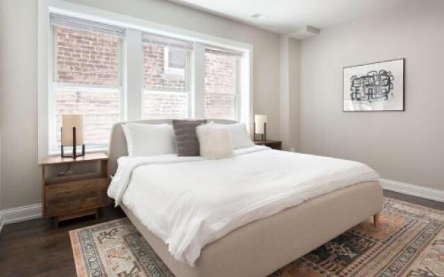 Deluxe Wicker Park Suites by Sonder