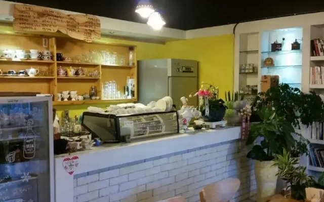 Female Guesthouse Bunga