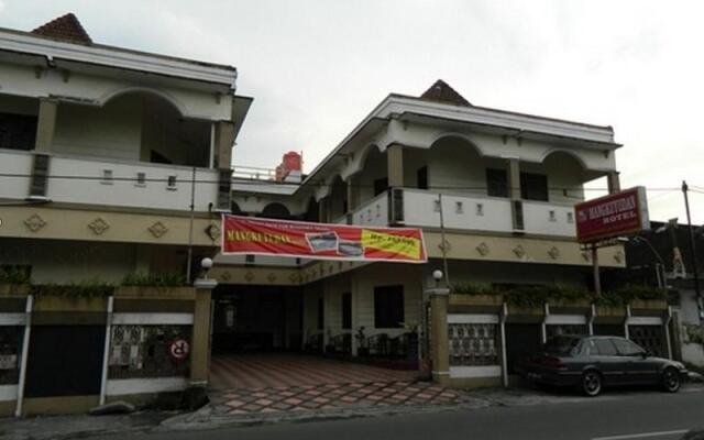 Mangkuyudan Hotel Solo