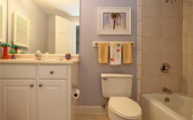 Ocean Club 4409 by RedAwning