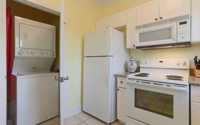 Mer'sea 21C - 2 Br Condo