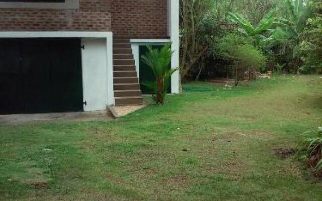 Samitha Guest House