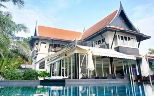 Divinity Villa