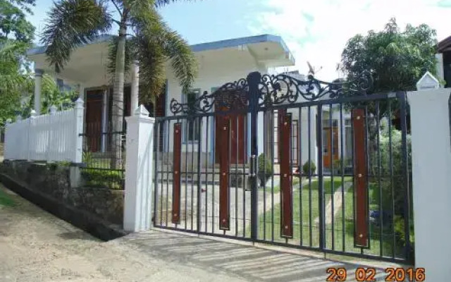 Sun Hill Home