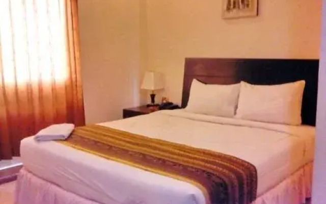 Grand Duta Hotel
