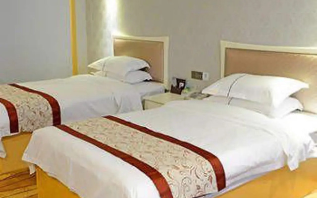 Dongfang Mingzhu Hostel