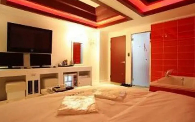 One Night Two Days Hotel