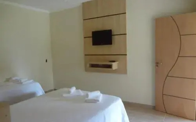 Camping e Pousada Paiol