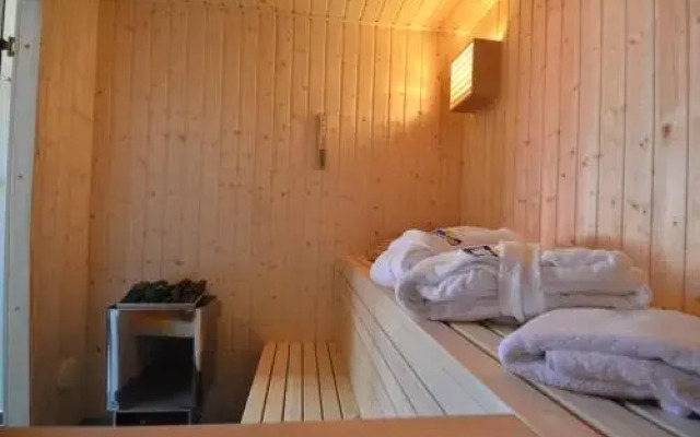 Haus Mönchgut - House Half 2