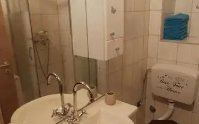 Holiday Home Maslinica