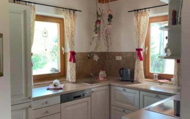 Négy Évszak Apartmanház