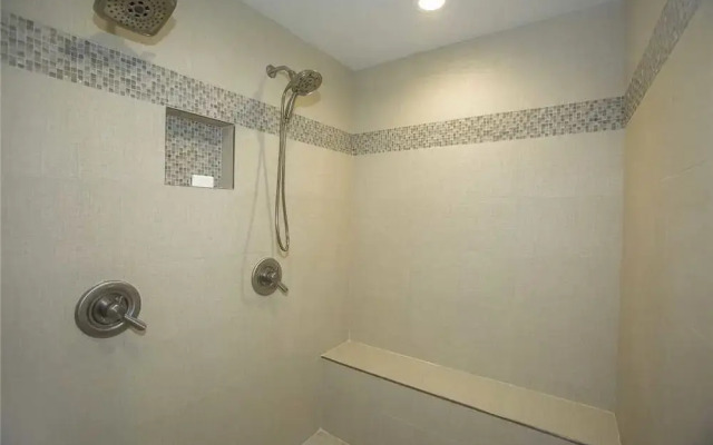 Grand Champions 089 - 2 Br Condo