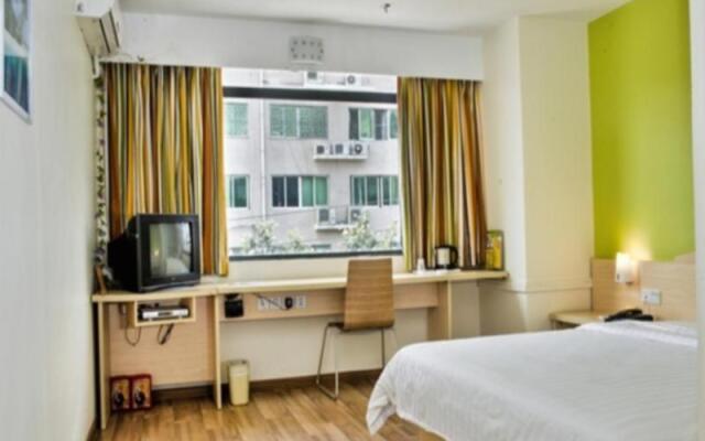 7 Days Inn Baoding Sunshine North Street Branch