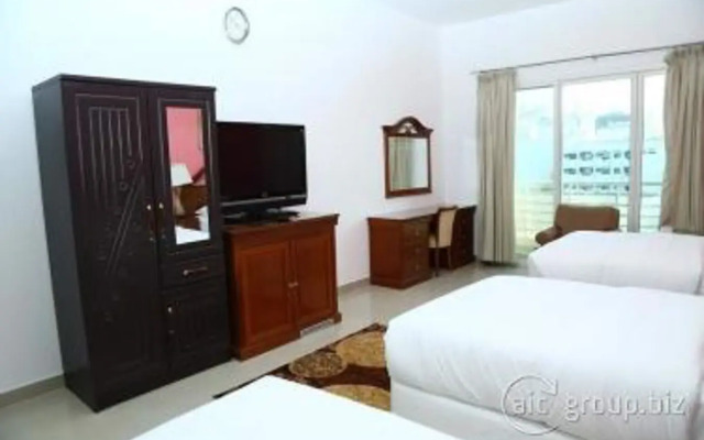 OYO 138 Empire Hotel Apartment