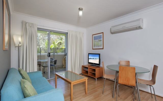 Shoal Bay Beachclub, Level 1, Bayside, 12