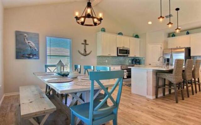 Private Beach Side Island Gem Home by Redawning