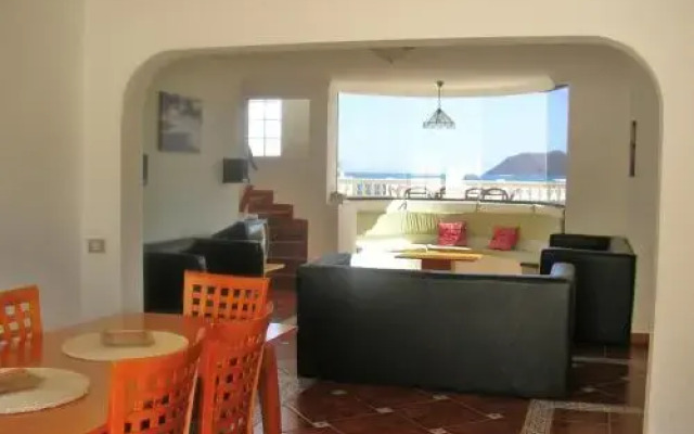 Dolphin House
