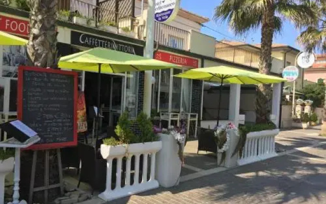 Hotel Mediterraneo