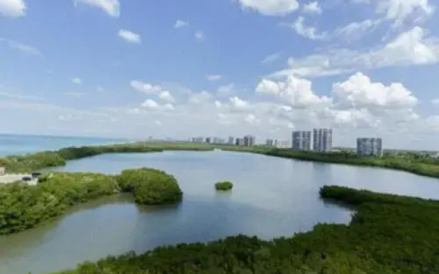 Luxury Gulf-Front Condo Located in Distinguished Area with Pool and Hot Tub by RedAwning