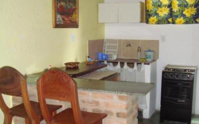 Vila d' Ajuda Chalés