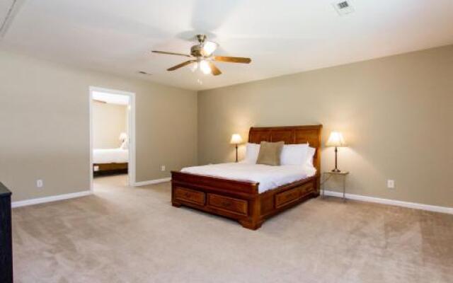 Vaughns Gap Rd Apartment - 3 Br Apts