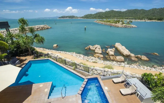 1 Bright Point Apartment 2305