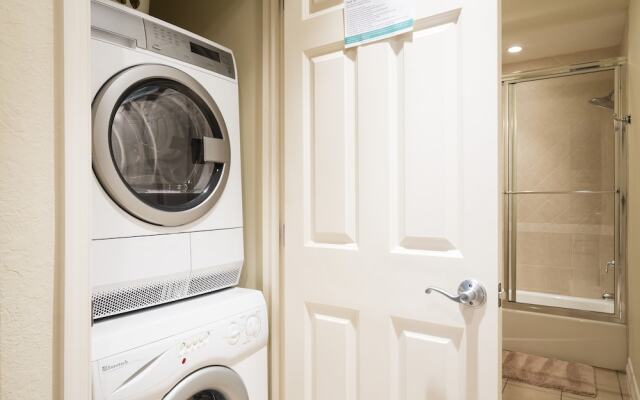 RVH_234 Whisper Way Charm