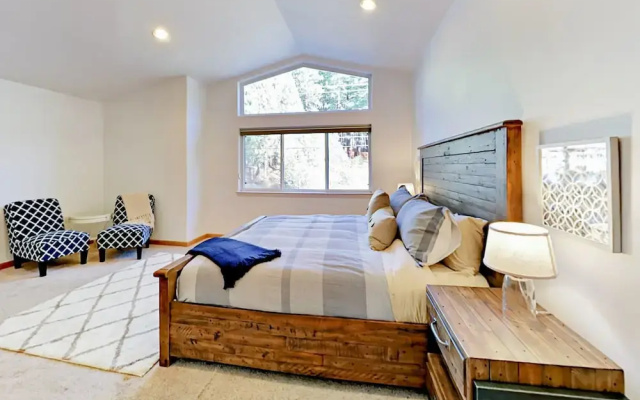 3169 Pioneer Trl Home