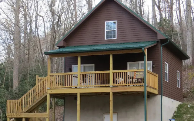 Wolf Creek Cabin - Windy Hollow