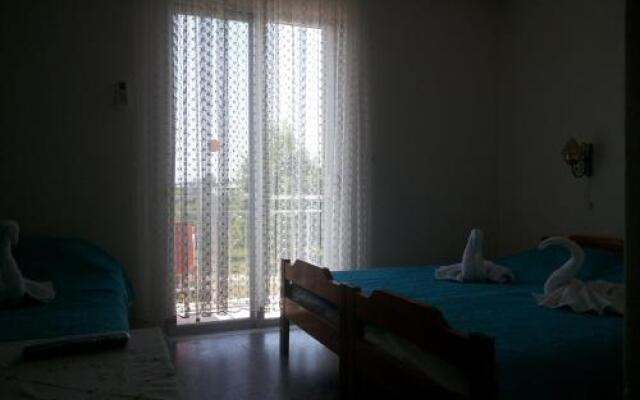 Patra Rooms Skala Prinou