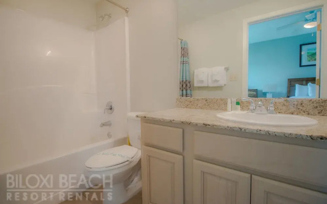 Legacy Towers-Legacy I 1208