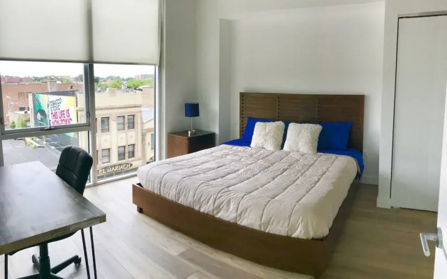 Lakeview Apartments in Chicago
