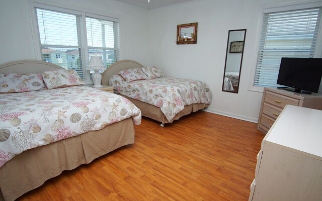 A-Scat-Escape by RedAwning