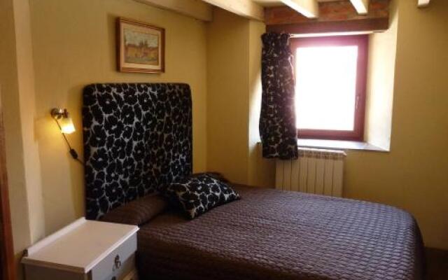 Valrural La Abuela Fani