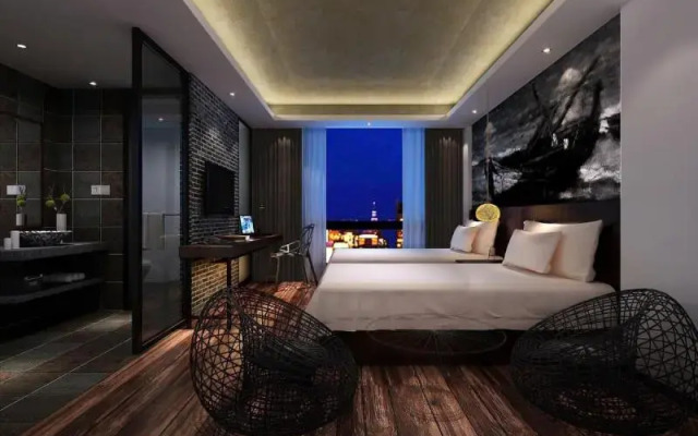 Xiamen Mio Theme Hotel