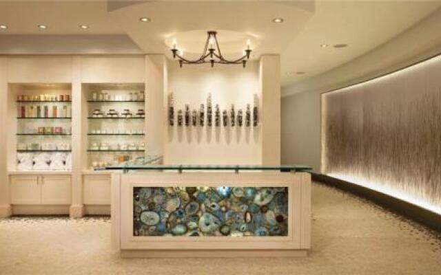 Diamond Peak Penthouse 616