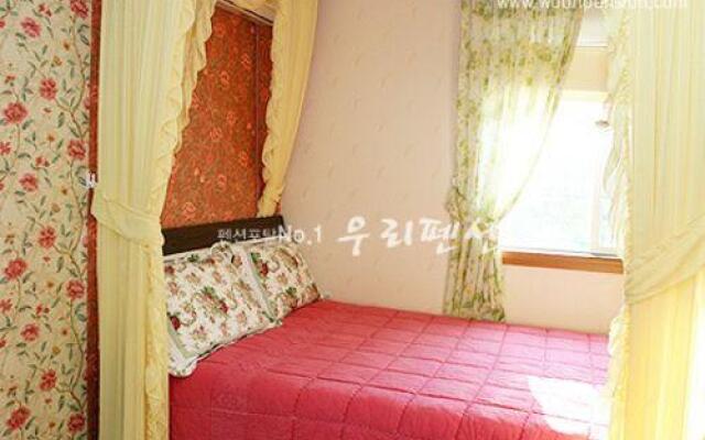Yangpyeong Silver River Pension
