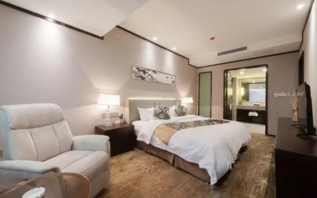 Days Hotel by Wyndham Wuhu Anqi