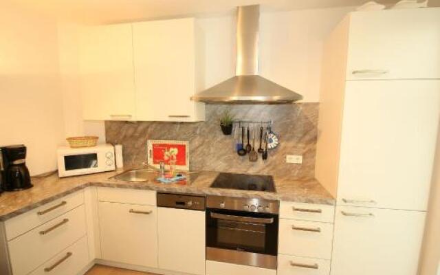 Villa Lena - FeWo 04 mit Terrasse