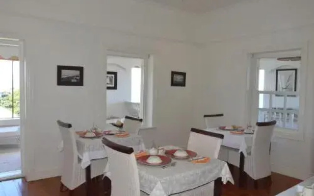 5th House Guest House and B&B