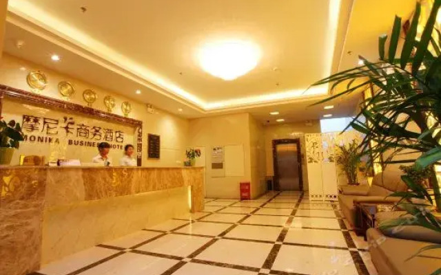 Monica Business Hotel