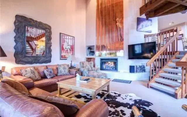 Pinnacle Condos