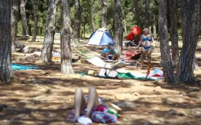 Milto Mobile Homes Camp Soline