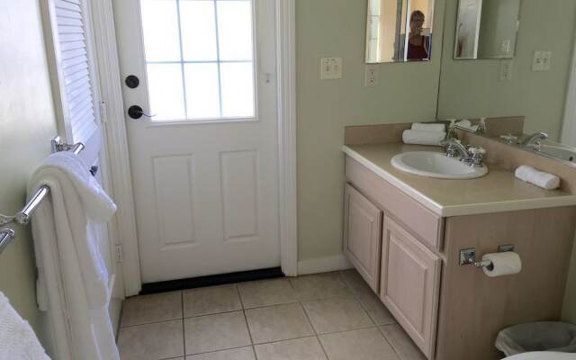 Holoholo ku Waimea by RedAwning